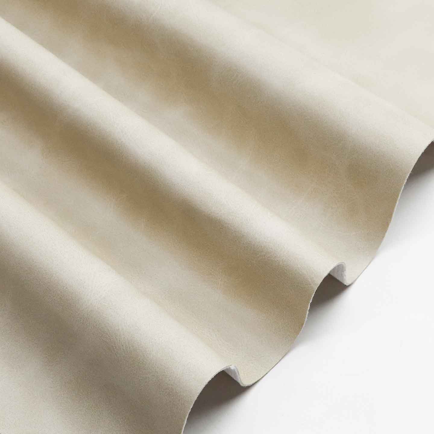 Aplinkai nekenksminga perdirbta baldų oda
