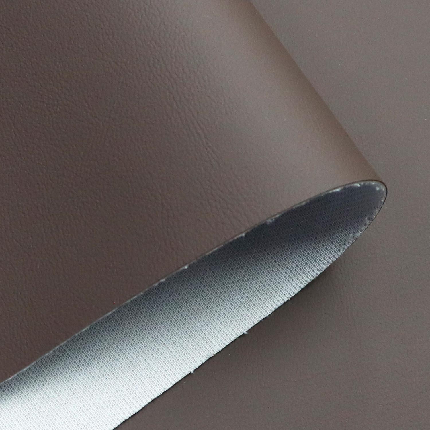 Vandeniui atsparus PVC sintetinės odos ritinys