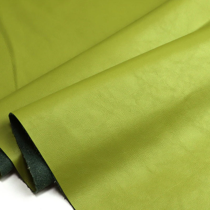 Suede Tos pačios spalvos PU dirbtinės odos drabužių audinys